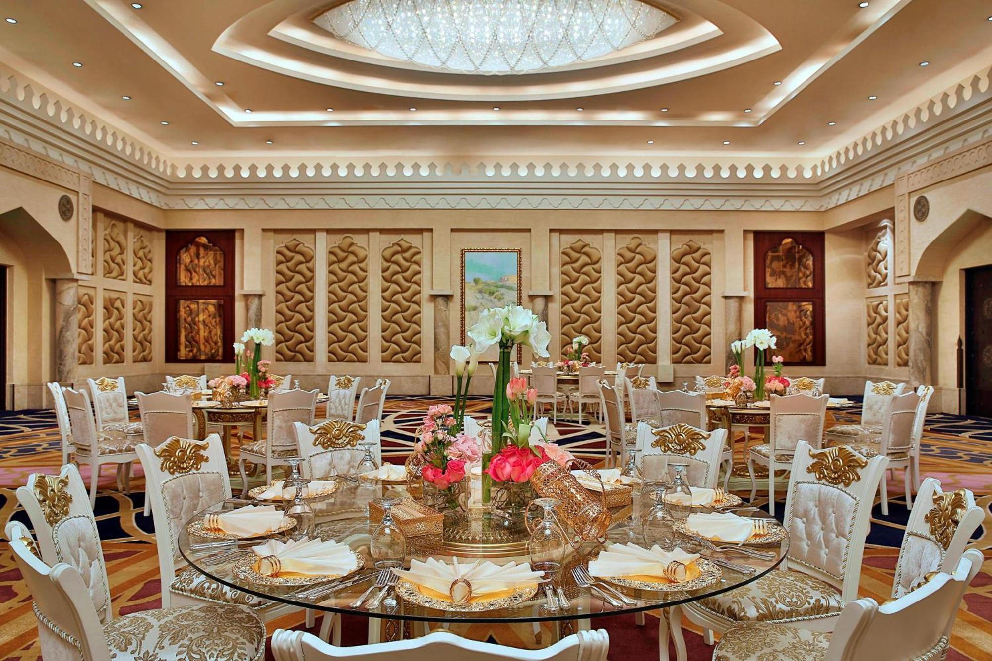 沙迦度假村及水疗中心,丽思卡尔顿酒店 多哈 外观 照片 The ballroom